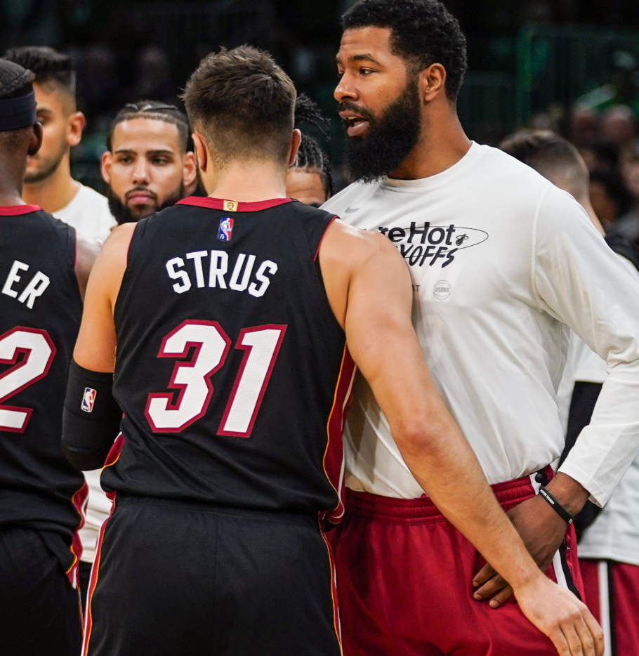 重磅！休斯敦火箭今晚调整名单迈阿密热火更衣室发声备战欧联，葡萄牙体育今夜造点机会